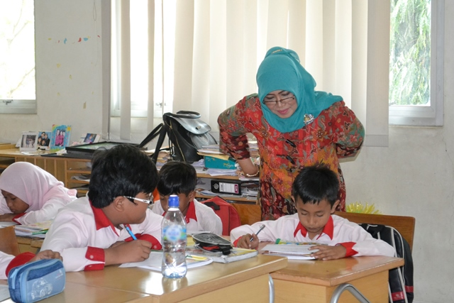 VISITASI LOMBA BUDAYA MUTU SEKOLAH
