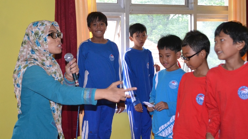 KOMITMEN UNTUK MELINDUNGI ANAK