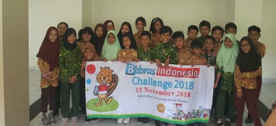 SD MODEL SLEMAN IKUTI TANTANGAN BEBRAS INDONESIA 2018