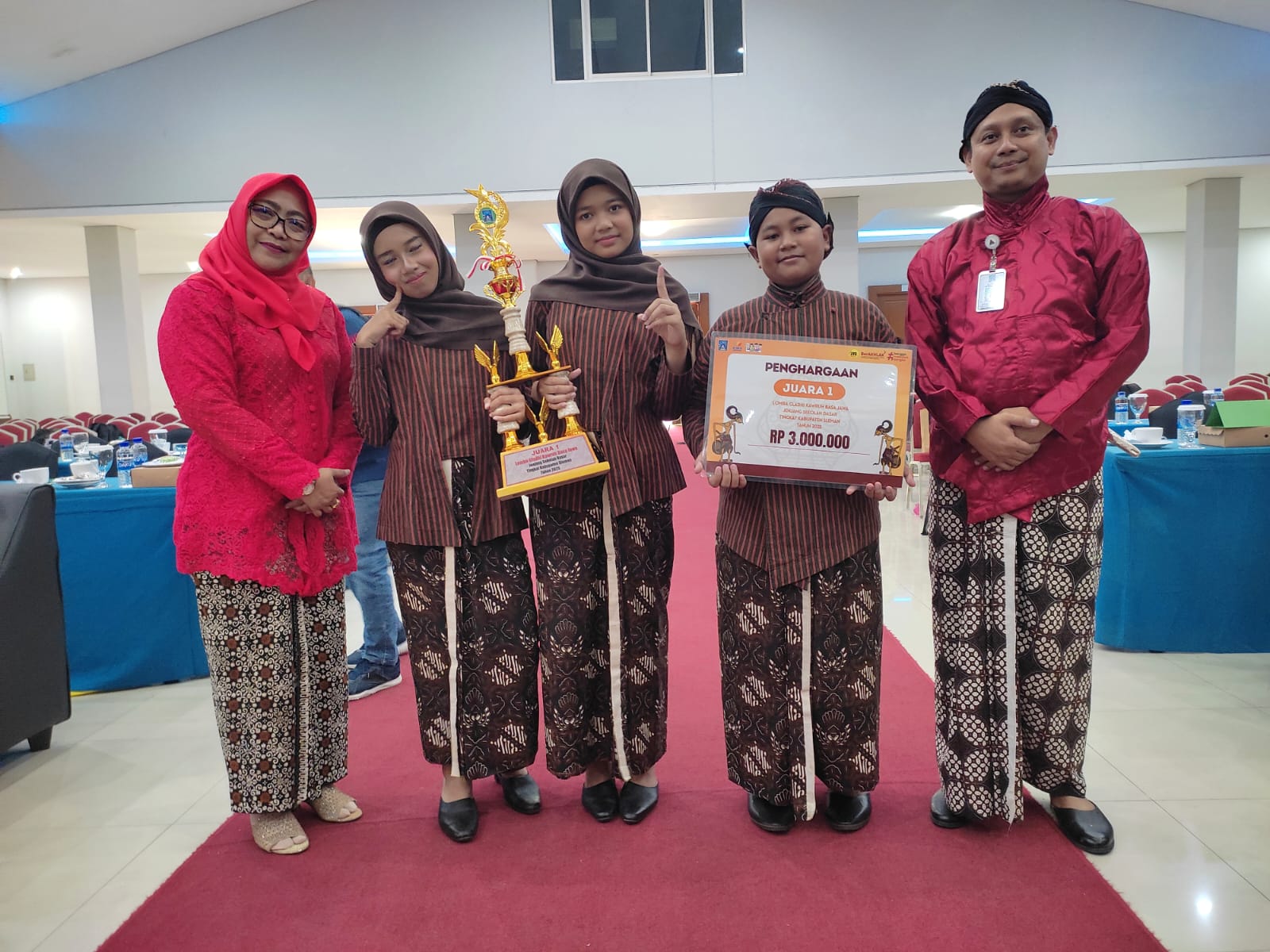 SD Negeri Model Juara 1 Gladhi Kawruh Tingkat Kabupaten, Lestarikan Semangat Budaya Jawa