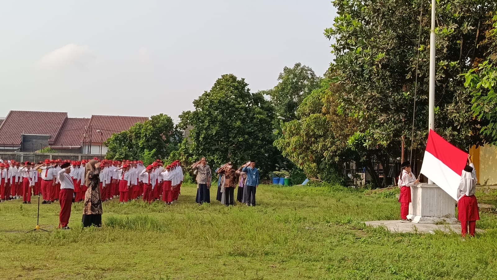 Upacara Rutin Hari Senin