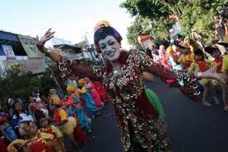 OUTING KE SANGGAR TARI