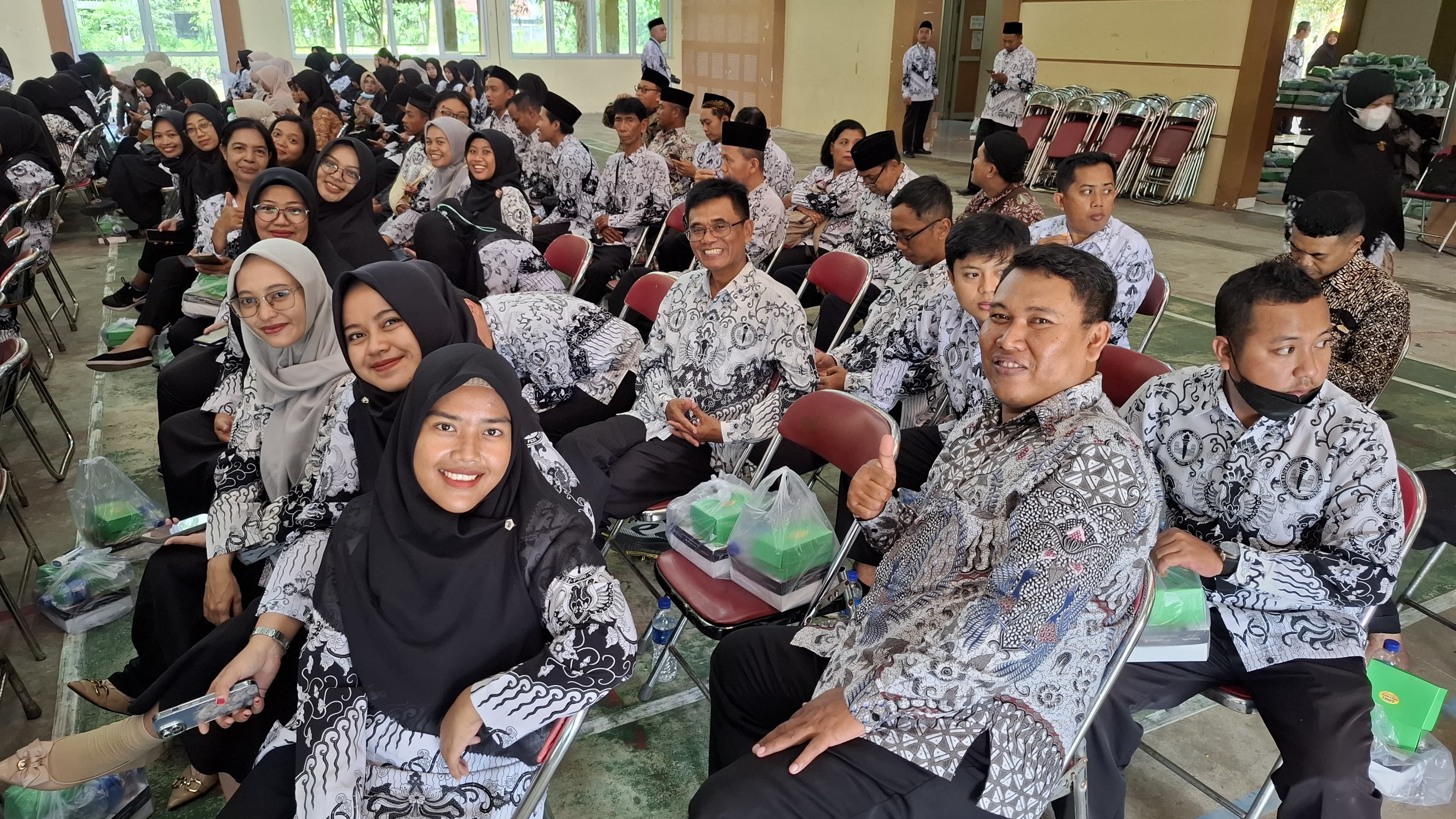 KELUARGA PGRI CABANG NGEMPLAK GELAR SYAWALAN DI GRHA GARUDA TK DAN SD MODEL SLEMAN