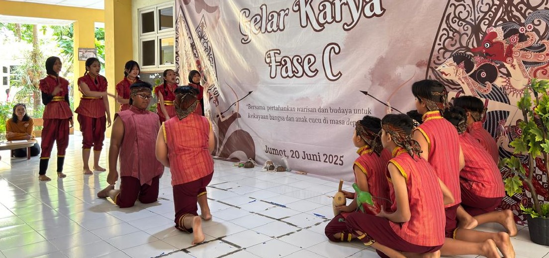 Fase C SD Model Sleman Laksanakan Proyek P5 Bertema Kearifan Lokal Lewat Dolanan Tradisional..