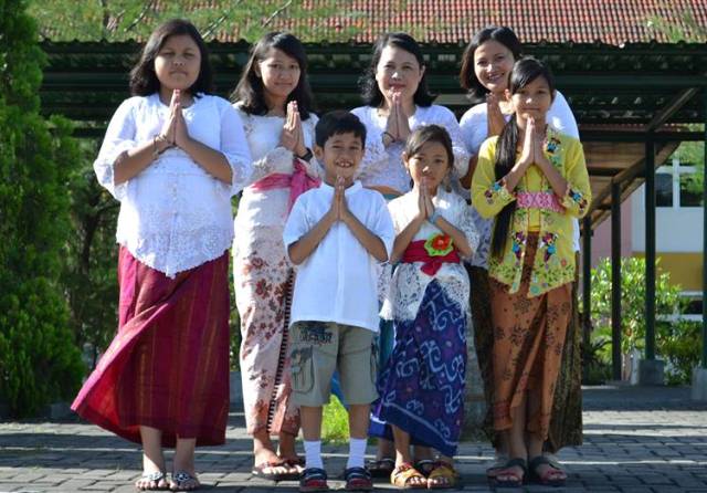 KEGIATAN KEAGAMAAN SD MODEL