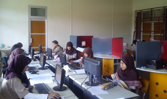 BELAJAR MEMBUAT APLIKASI BERBASIS WEB