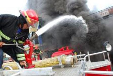 ASYIKNYA OUTING DI PEMADAM