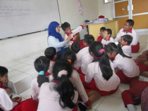 PEMBELAJARAN BAHASA INDONESIA YANG MENYENANGKAN